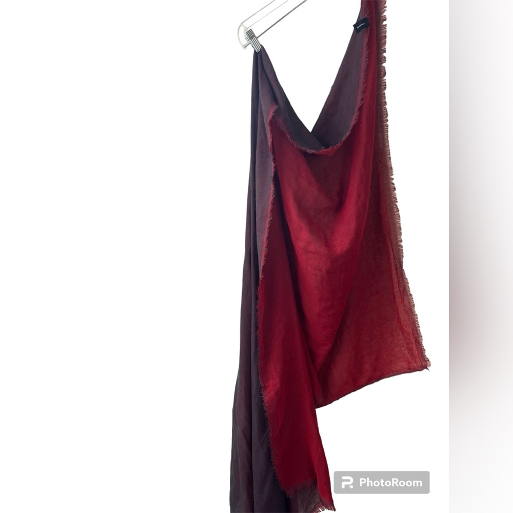 Viscous double- sided scarf/wrap